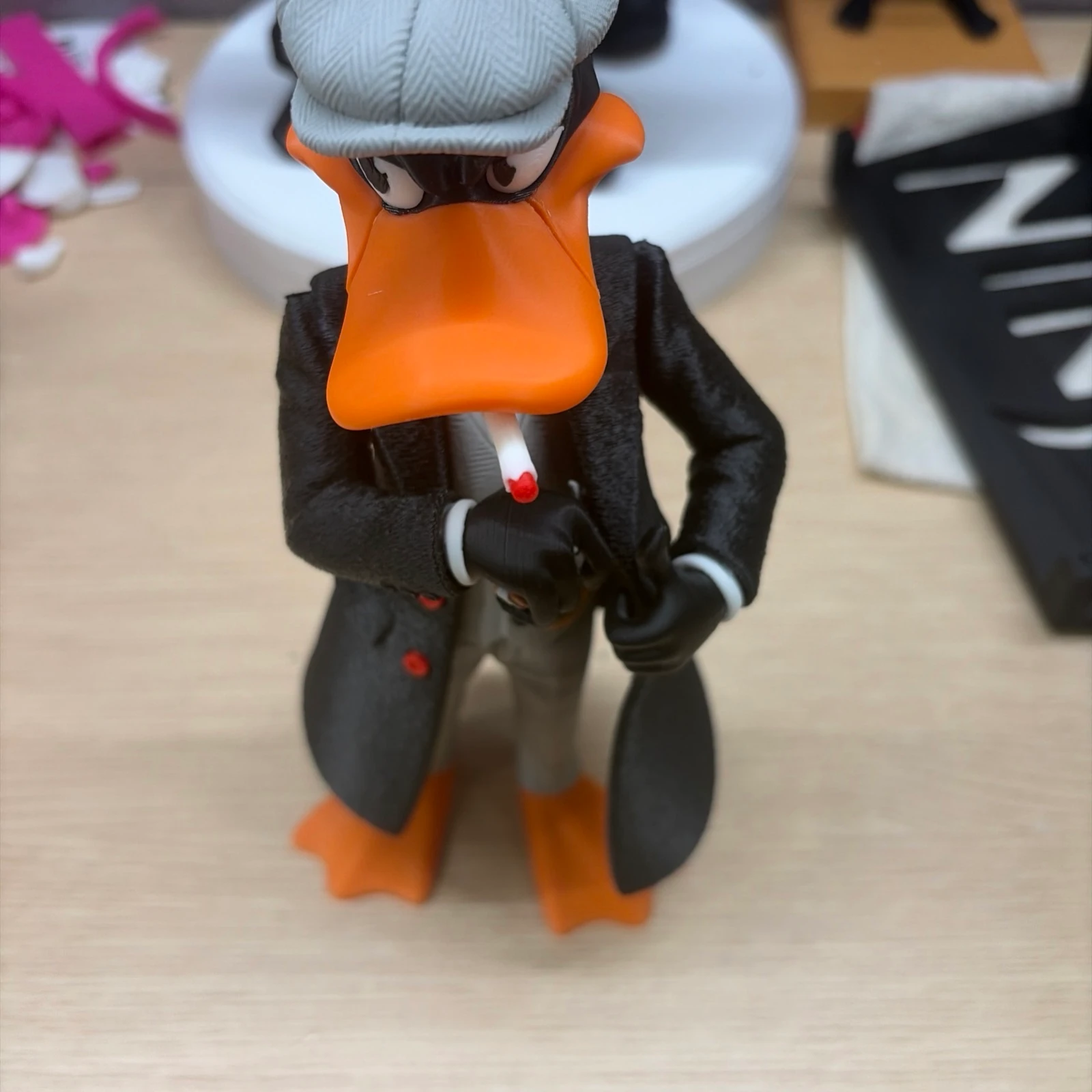 Daffy estilo gangster 22cm - cultura pop – photo 4